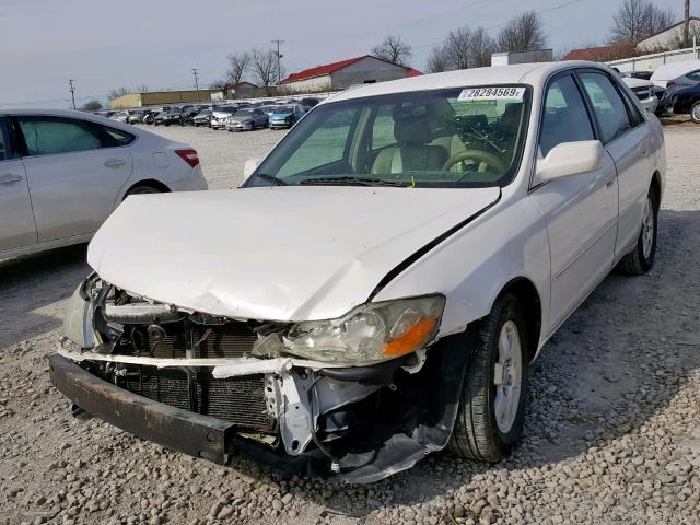 4T1BF28B62U196381 - 2002 TOYOTA AVALON XL WHITE photo 2