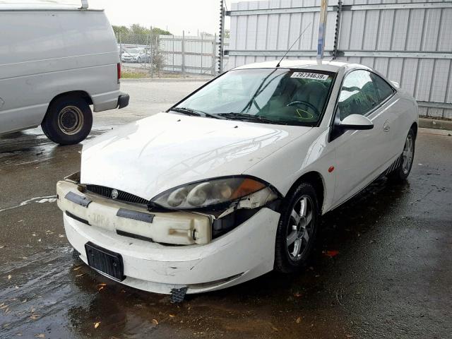 1ZWFT61L7Y5615908 - 2000 MERCURY COUGAR V6 WHITE photo 2