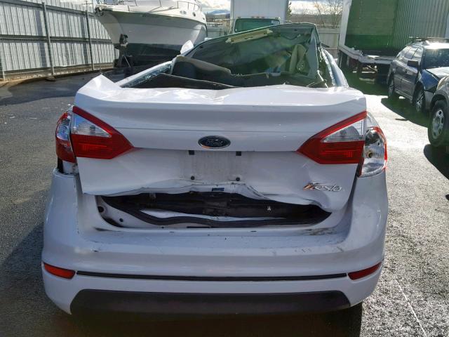 3FADP4AJ3GM150189 - 2016 FORD FIESTA S WHITE photo 9