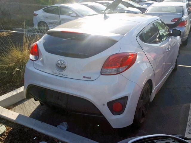 KMHTC6AE5FU216960 - 2015 HYUNDAI VELOSTER T WHITE photo 4