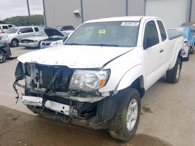 5TETX62N29Z610743 - 2009 TOYOTA TACOMA PRE WHITE photo 2