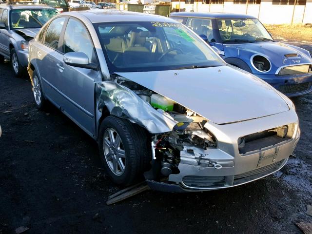 YV1MS382872286143 - 2007 VOLVO S40 2.4I SILVER photo 1