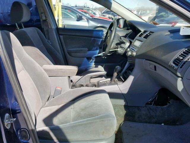 1HGCM56143A056215 - 2003 HONDA ACCORD DX BLUE photo 5