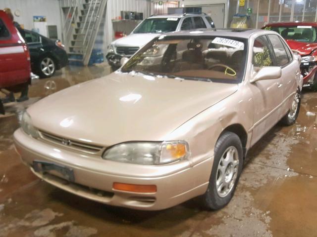 4T1GK13E4SU079749 - 1995 TOYOTA CAMRY XLE BEIGE photo 2