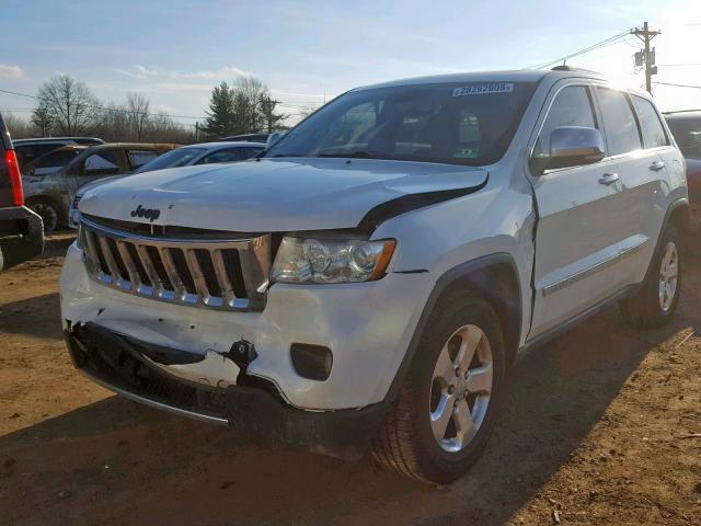 1J4RR5GG2BC669444 - 2011 JEEP GRAND CHER WHITE photo 2