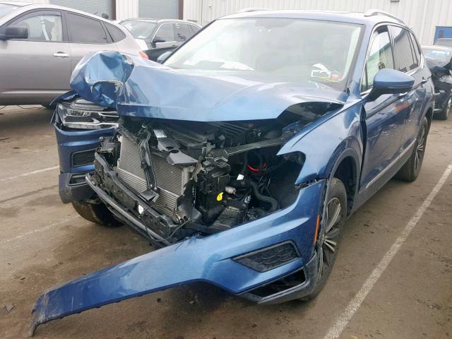 3VV2B7AX2JM080523 - 2018 VOLKSWAGEN TIGUAN SE BLUE photo 2