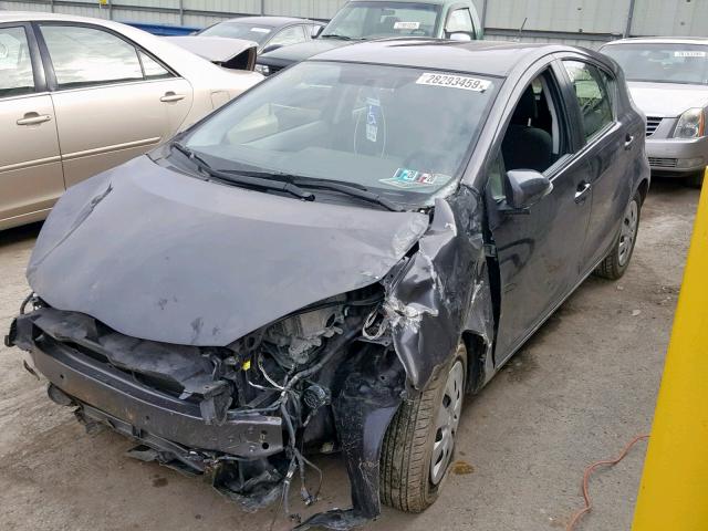 JTDKDTB36E1085255 - 2014 TOYOTA PRIUS C GRAY photo 2