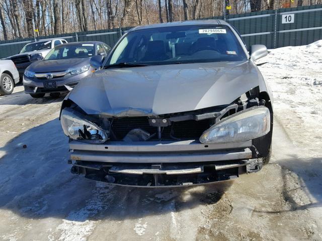 2G2WP552271141829 - 2007 PONTIAC GRAND PRIX GRAY photo 9