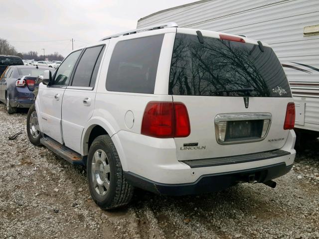 5LMFU28516LJ24661 - 2006 LINCOLN NAVIGATOR 白色 照片 3