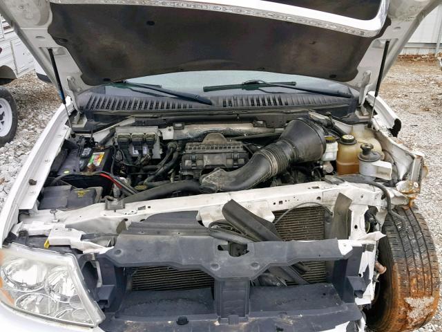 5LMFU28516LJ24661 - 2006 LINCOLN NAVIGATOR 白色 照片 7