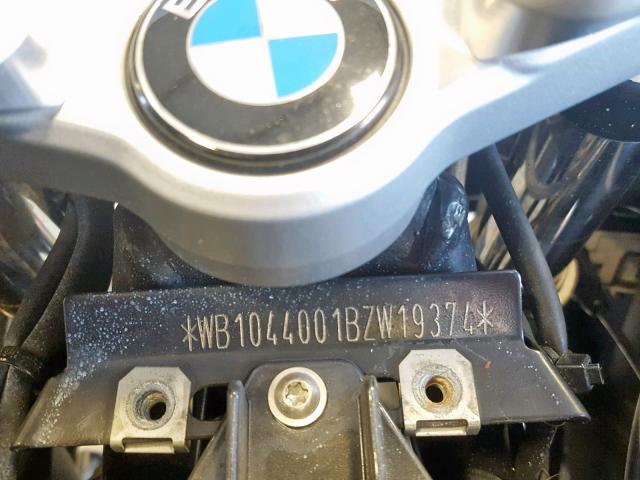 WB1044001BZW19374 - 2011 BMW R1200 RT GRAY photo 10