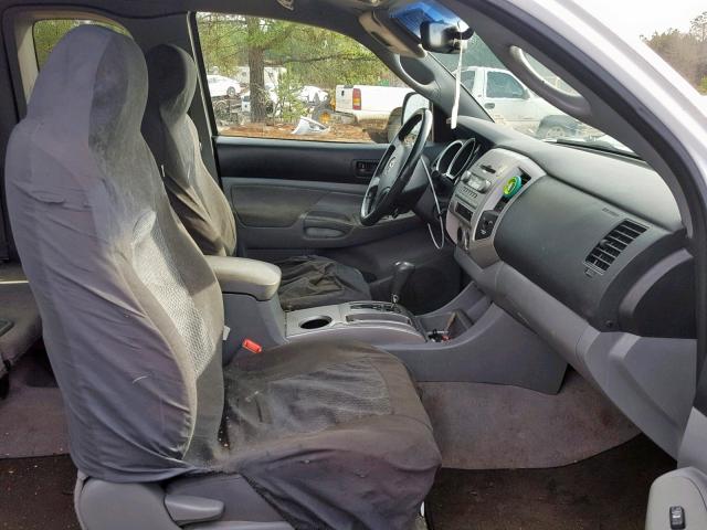 5TETU62NX8Z591740 - 2008 TOYOTA TACOMA PRE WHITE photo 5