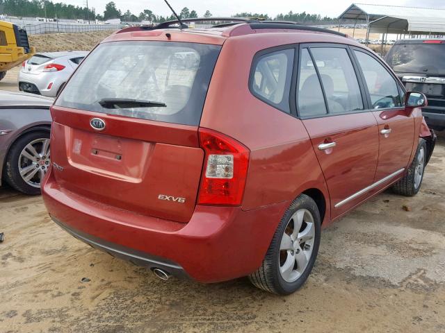 KNAFG526177043958 - 2007 KIA RONDO LX RED photo 4