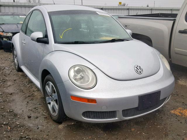 3VWPG31C86M407815 - 2006 VOLKSWAGEN NEW BEETLE Silber Foto 1