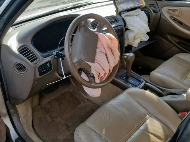 JT8BF12G6T0181082 - 1996 LEXUS ES 300 TAN photo 9