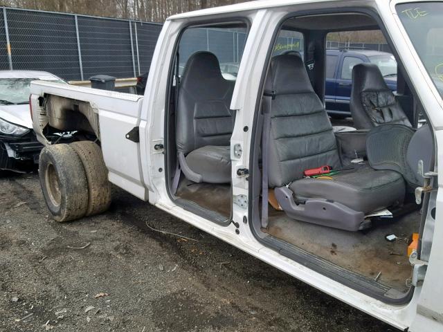 1FTJW35F6VEA08941 - 1997 FORD F350 WHITE photo 10