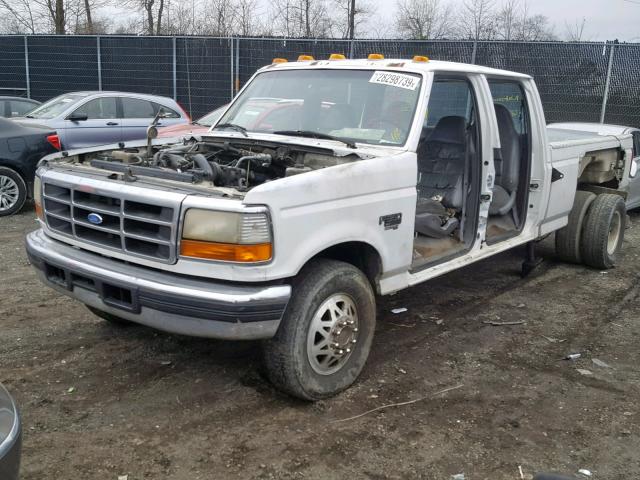 1FTJW35F6VEA08941 - 1997 FORD F350 WHITE photo 2