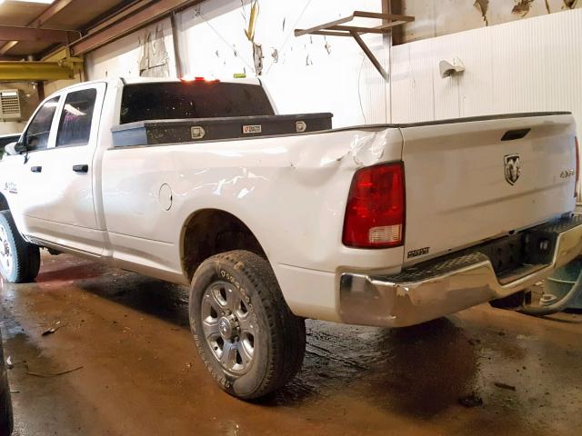 3C6UR5HL1JG327823 - 2018 RAM 2500 ST WHITE photo 3