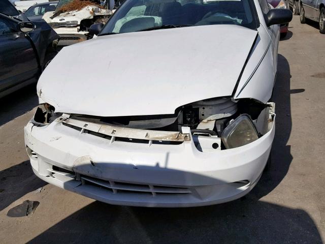 1G1JF12F157188643 - 2005 CHEVROLET CAVALIER L WHITE photo 9