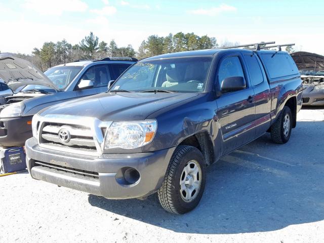 5TETX4CN0AZ719046 - 2010 TOYOTA TACOMA ACC GRAY photo 2