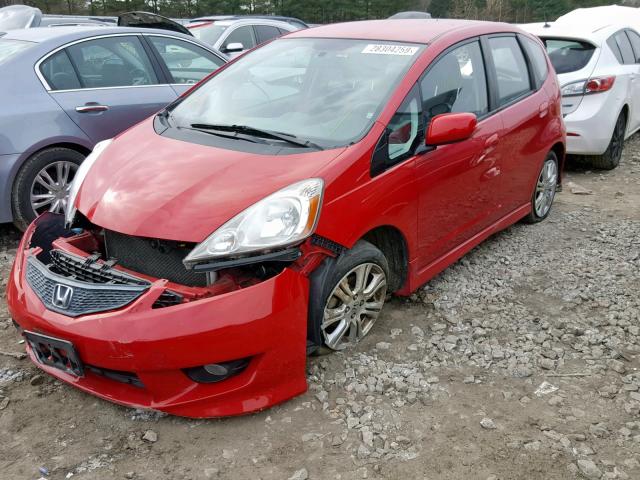 JHMGE884X9S011609 - 2009 HONDA FIT SPORT RED photo 2