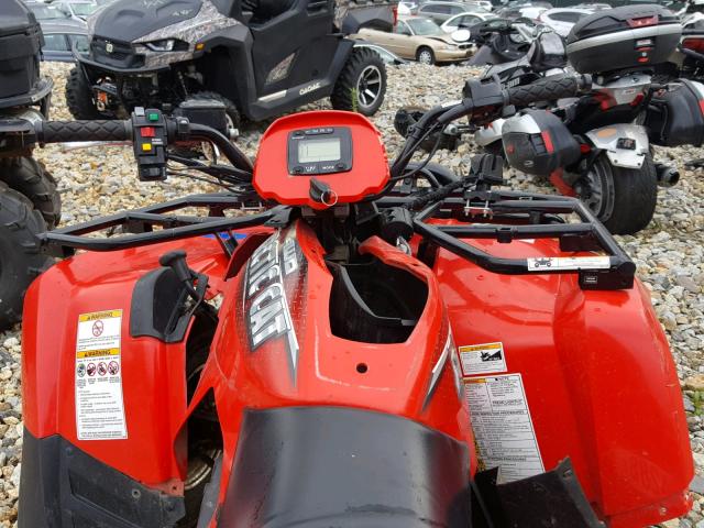 4UF05ATVX5T230820 - 2005 ARCTIC CAT 4WHEELER RED photo 5