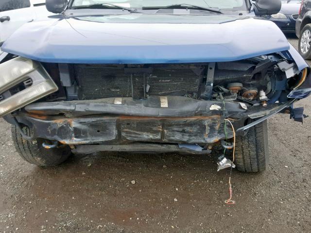 1GNDT13S832312787 - 2003 CHEVROLET TRAILBLAZE BLUE photo 9