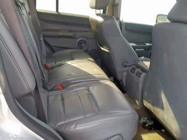1J8HG48N36C151632 - 2006 JEEP COMMANDER SILVER photo 6