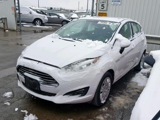 3FADP4TJ9GM133930 - 2016 FORD FIESTA S WHITE photo 2