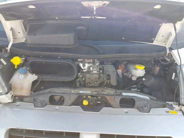 3C6TRVBD1GE100763 - 2016 RAM PROMASTER WHITE photo 7