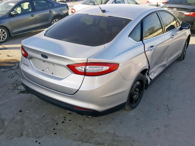 1FA6P0G75G5125510 - 2016 FORD FUSION S SILVER photo 4