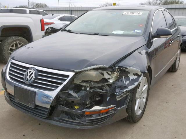 WVWAK73C78P051740 - 2008 VOLKSWAGEN PASSAT KOM BLACK photo 2