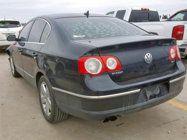 WVWAK73C78P051740 - 2008 VOLKSWAGEN PASSAT KOM BLACK photo 3