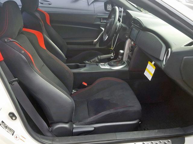 JF1ZNAA12G8702330 - 2016 TOYOTA SCION FR-S WHITE photo 5