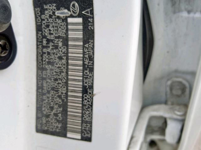 JTHBD192840084130 - 2004 LEXUS IS 300 WHITE photo 10