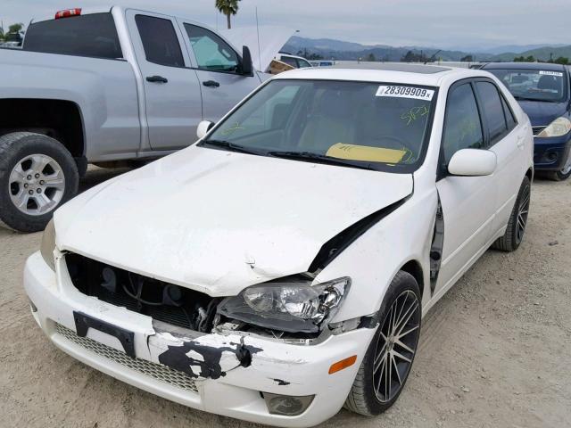 JTHBD192840084130 - 2004 LEXUS IS 300 WHITE photo 2