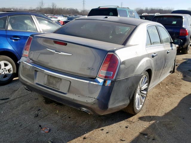 2C3CA5CG8BH564823 - 2011 CHRYSLER 300 LIMITE GRAY photo 4