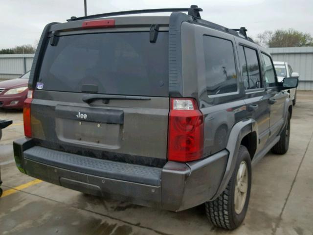 1J8HH48K06C258821 - 2006 JEEP COMMANDER BLACK photo 4