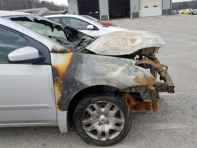 3N1AB6AP7CL652234 - 2012 NISSAN SENTRA 2.0 SILVER photo 9