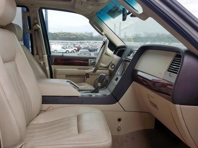 5LMFU27R83LJ10322 - 2003 LINCOLN NAVIGATOR Gümüş foto 5