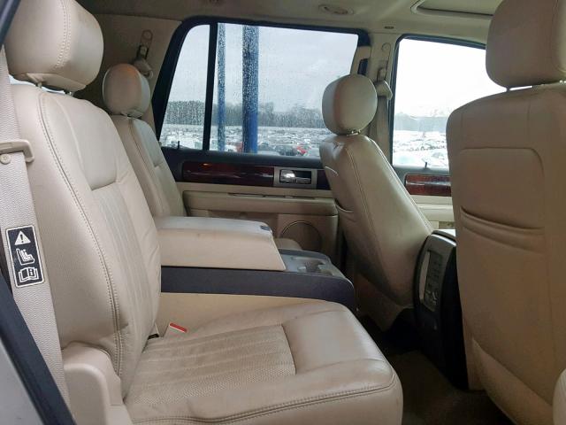 5LMFU27R83LJ10322 - 2003 LINCOLN NAVIGATOR Gümüş foto 6