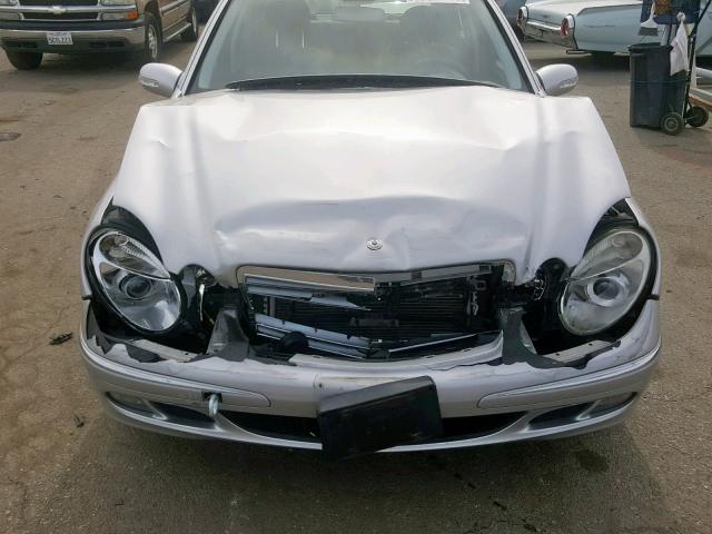 WDBUF56J66A813437 - 2006 MERCEDES-BENZ E 350 SILVER photo 9