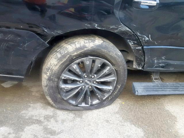 5LMJJ2HT2HEL05065 - 2017 LINCOLN NAVIGATOR 黑色 照片 9