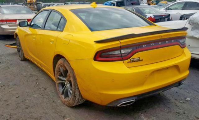 2C3CDXHG7JH158042 - 2018 DODGE CHARGER SX YELLOW photo 3