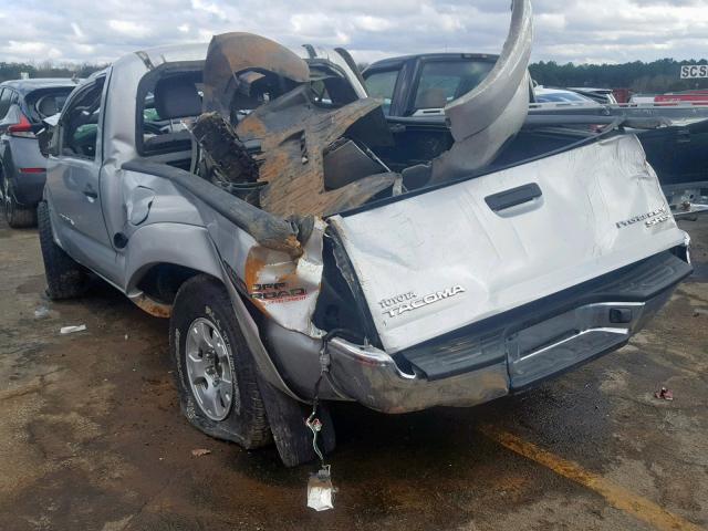 5TENX62N87Z440796 - 2007 TOYOTA TACOMA PRE SILVER photo 3