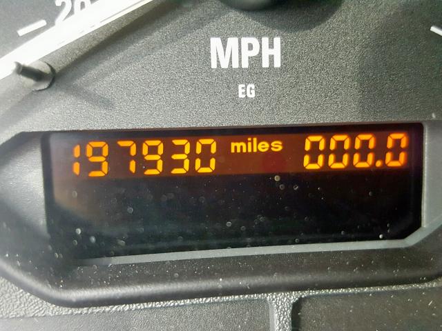 4USCH933XXLF79147 - 1999 BMW Z3 2.3 GRAY photo 8