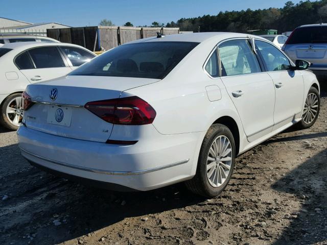 1VWBT7A38HC037774 - 2017 VOLKSWAGEN PASSAT SE WHITE photo 4