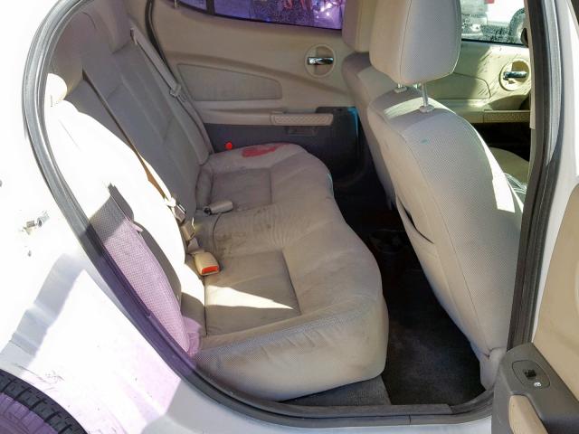 2G2WP522351183685 - 2005 PONTIAC GRAND PRIX WHITE photo 6