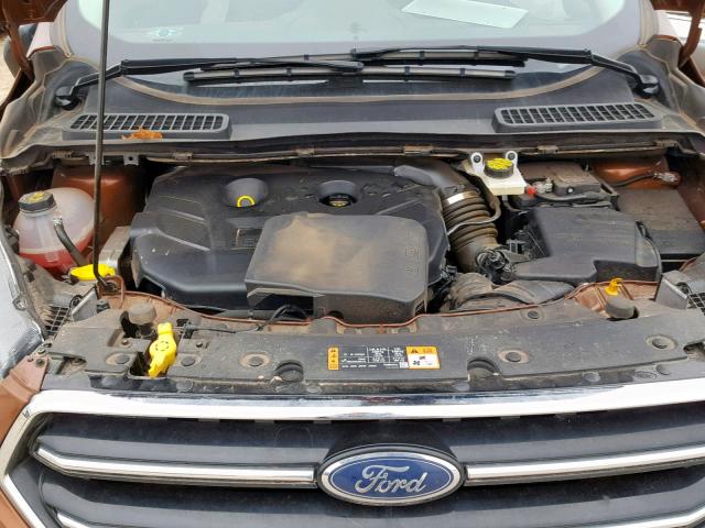 1FMCU0J99HUD40505 - 2017 FORD ESCAPE TIT ORANGE photo 7