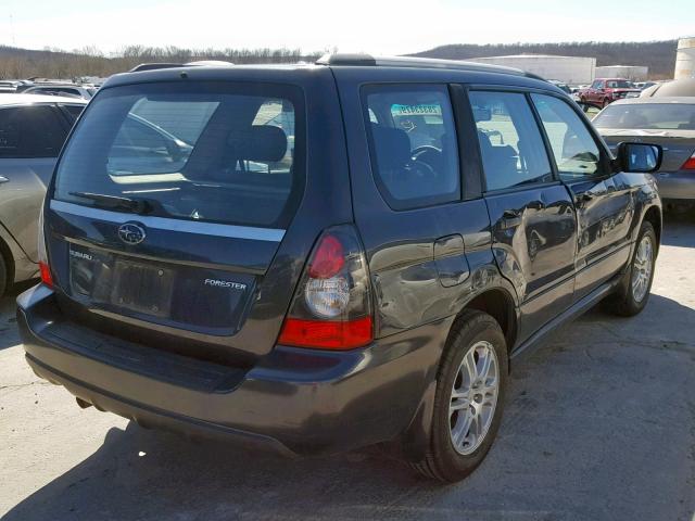 JF1SG66658H713871 - 2008 SUBARU FORESTER S GRAY photo 4